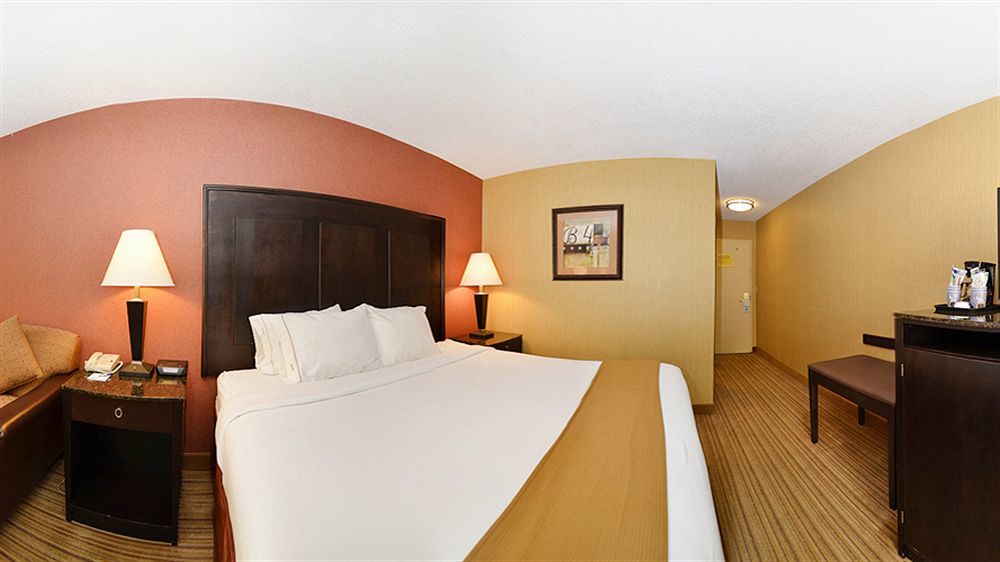 Holiday Inn Express Winston-Salem Medical Ctr Area Exterior photo